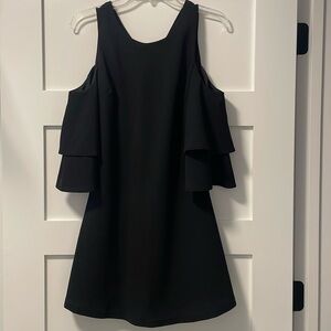 Papillon dress with cold shoulder ruffled sleeves